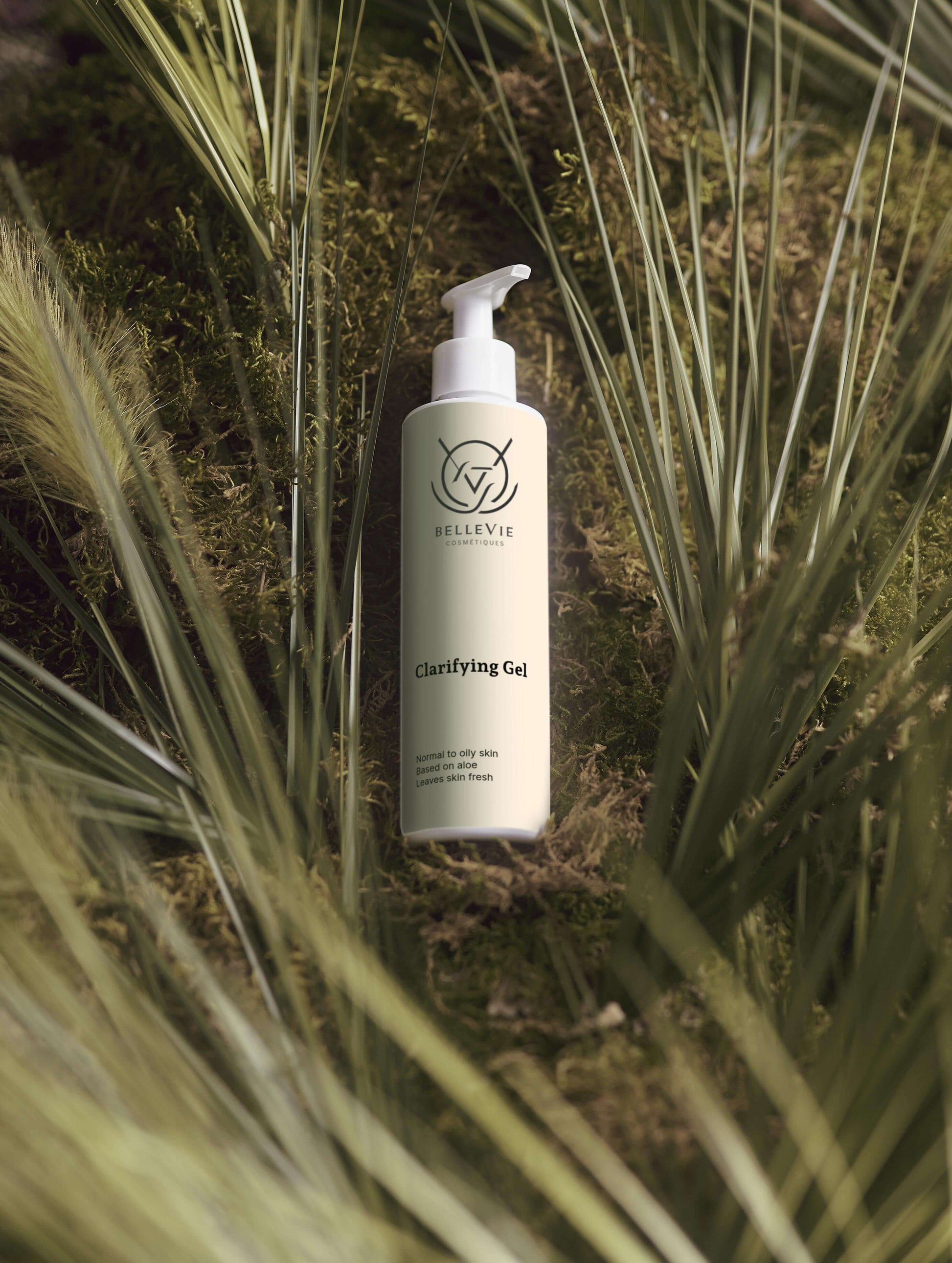 Natural retinol alternative oil serum with bakuchiol for radiant skin"

