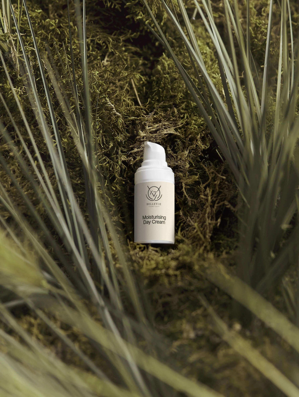 Daily Radiance Collection Box - All-in-One Facial Oil, Moisturising Day Cream, Cleansing Foam - BelleVie Cosmétiques