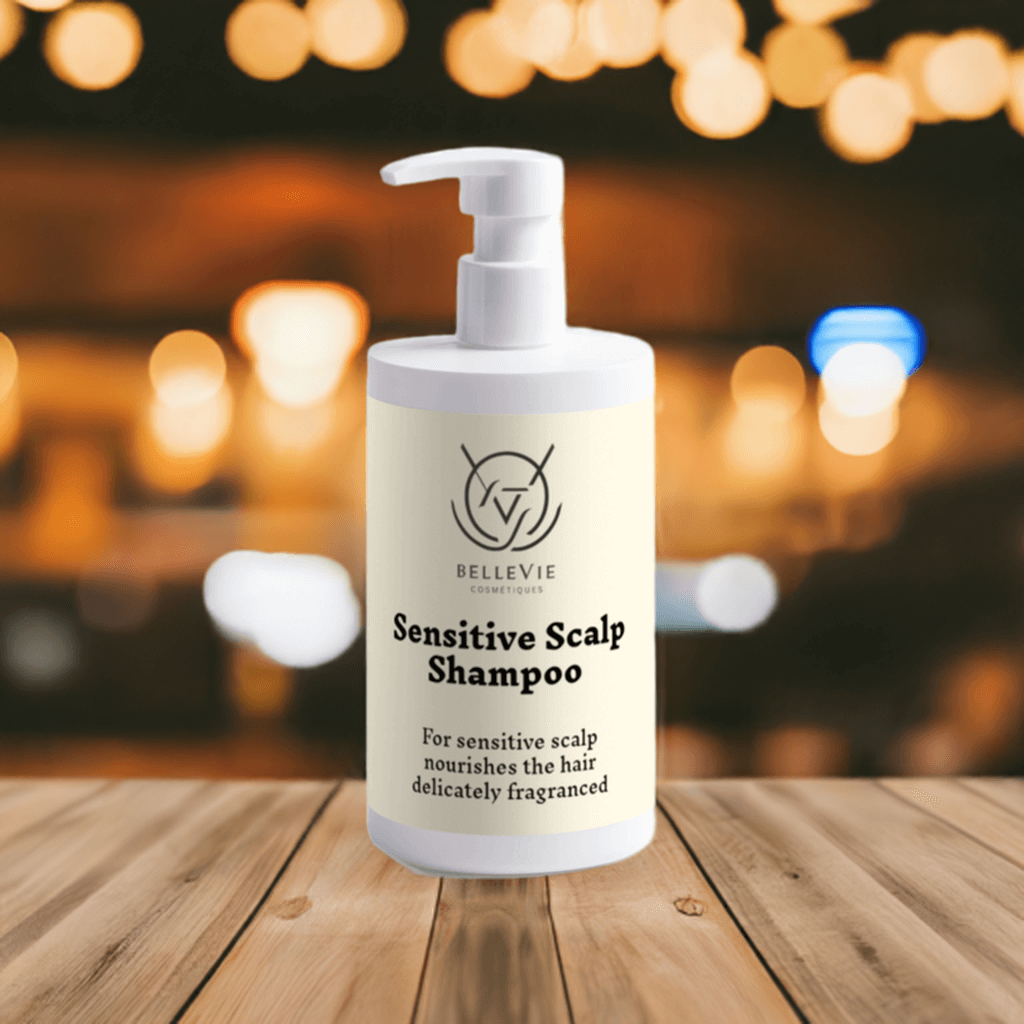 alt="Close-up of Bellevie Cosmetic Sensitive Scalp Shampoo 400ml, infused with aloe vera and chamomile for gentle care of sensitive scalps, natural and cruelty-free"